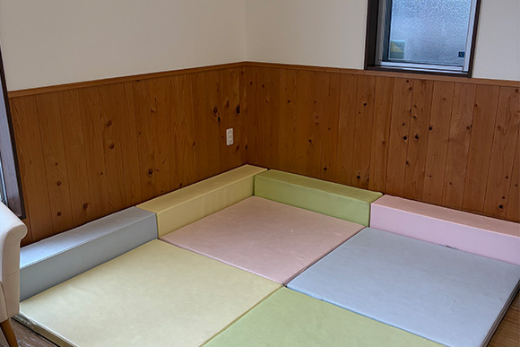 はるの薬局 高岡能町店　内観